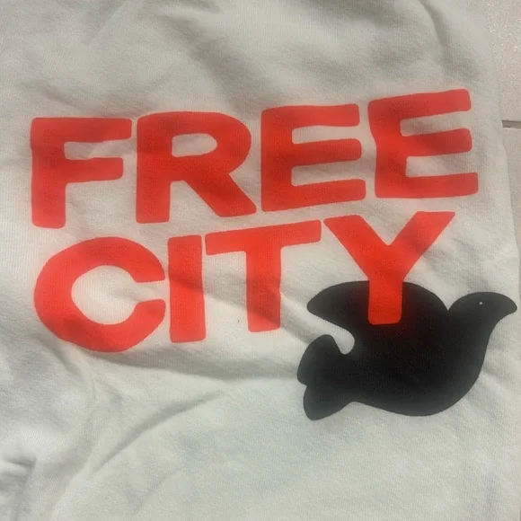 Free city sweatpants